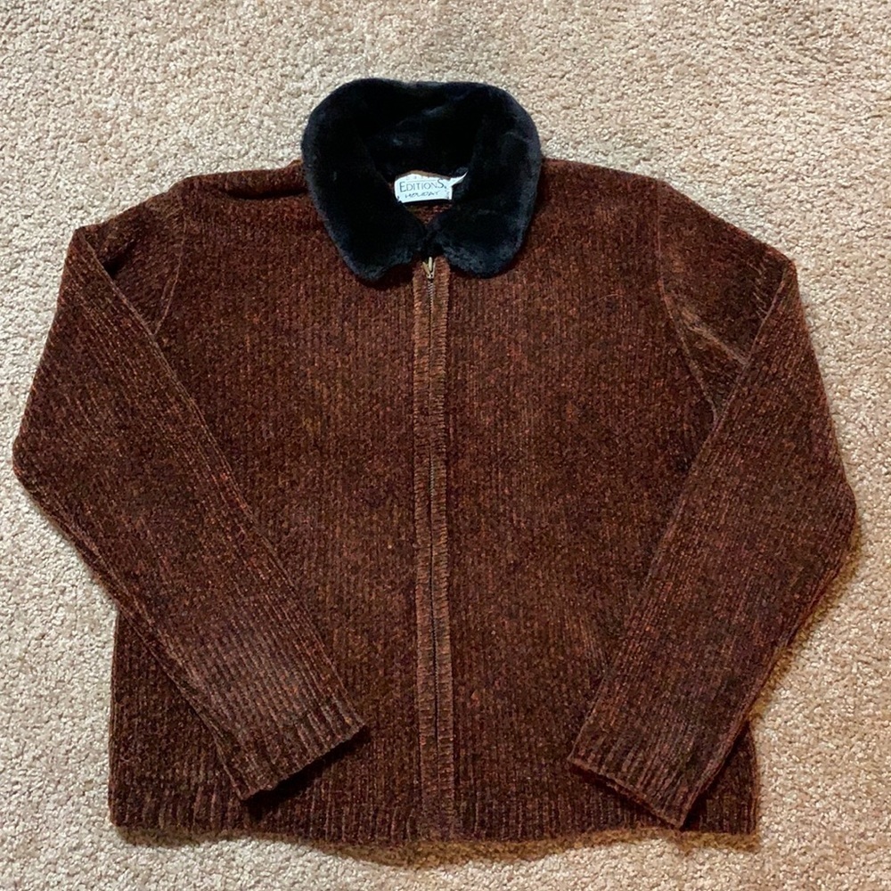 Women’s Basic Editions Sweater Jacket Size Medium - image 1